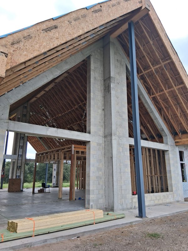 Structural beams sealed on a commercial build